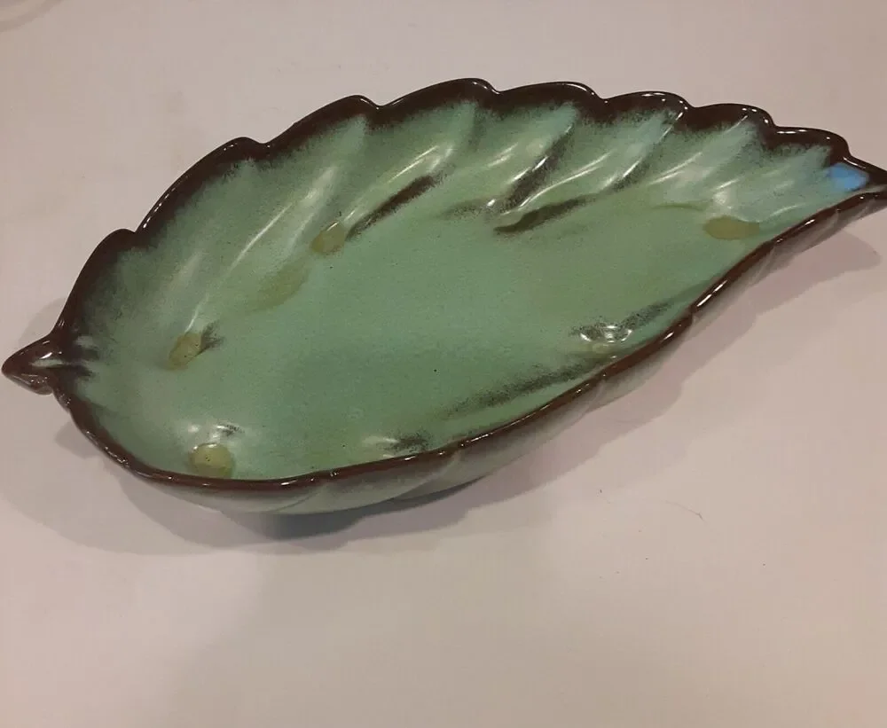 Vintage Frankoma Pottery #226 Decorative Leaf Dish